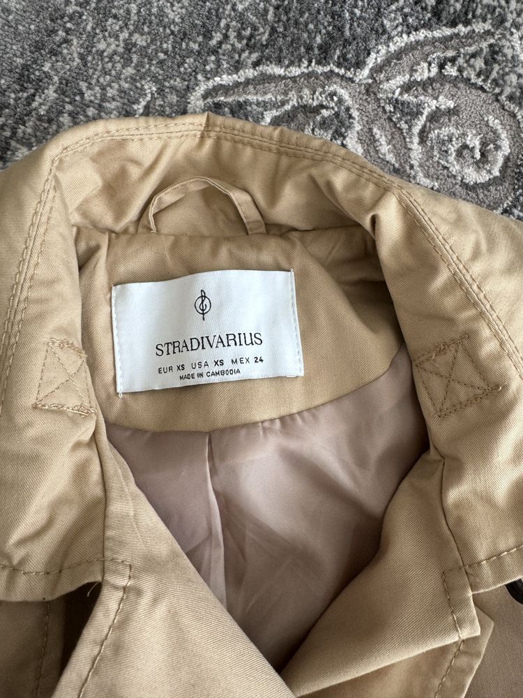 Тренч пальто stradivarius розмір xs