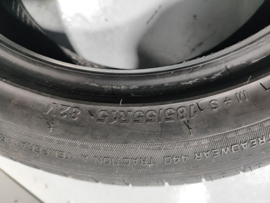 2 pneus Novos 185-55R15 - Oferta dos Portes