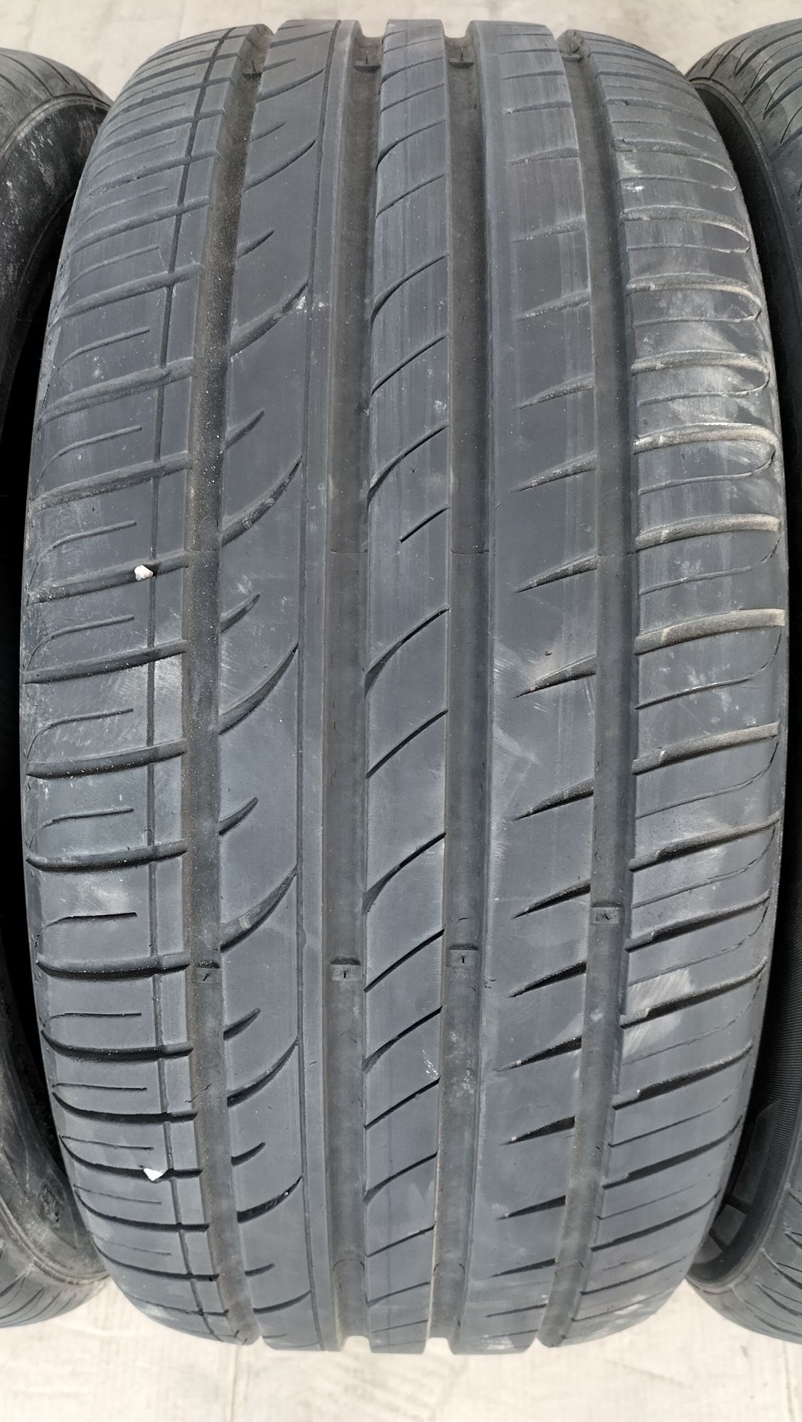 Шини r18 255/45 Hankook 2021рік Ventus Prime2 літо літні