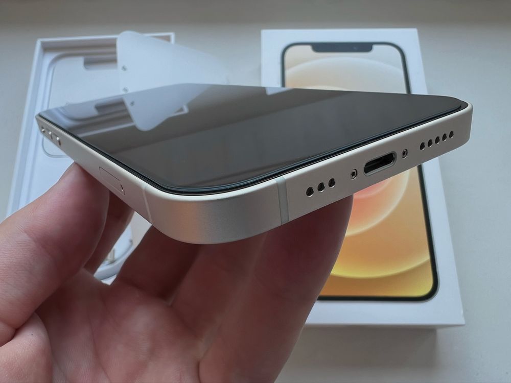 iPhone 12 128GB White Neverlock