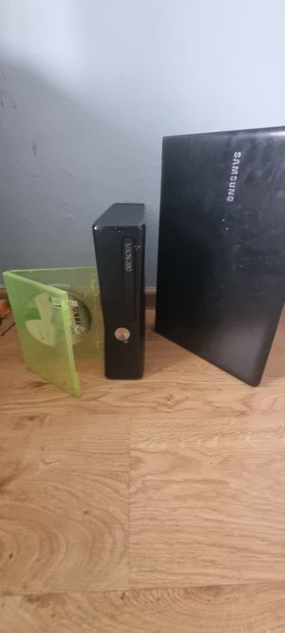 Xbox 360 + Gra  + Laptop Samsung rc510