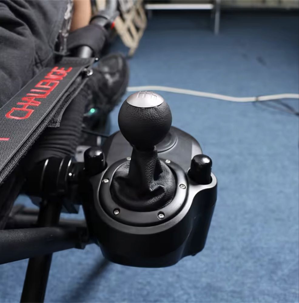 Uchwyt montażowy pod dźwignie zmiany biegów !!! Kierownica Logitech !!