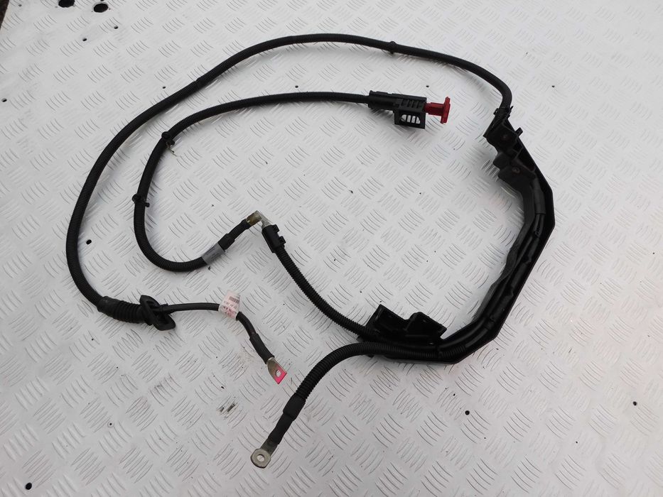 Mercedes Sprinter 906 2.2 cdi 651 kabel plusowy rozrusznika zasilający