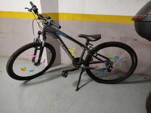 Bicicleta rodado 24 como nova praticamente sem marcas de uso 180 euros