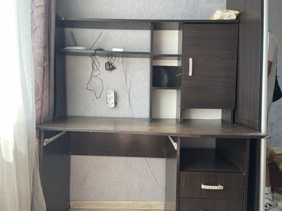 Комната общежитие на Песках 4200 и все !!! Комунальные в ходят в оренд