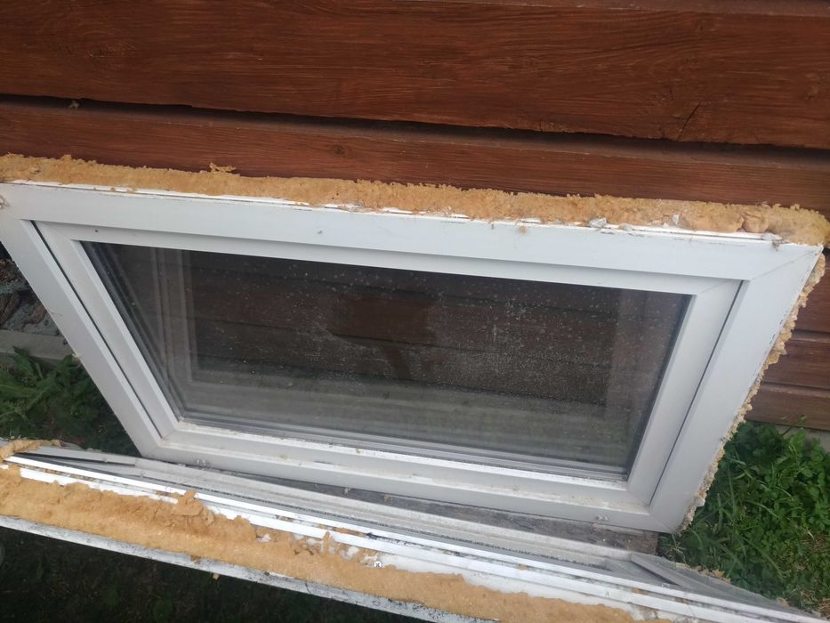 Plastikowe podwójne okna i drzwi tarasowe