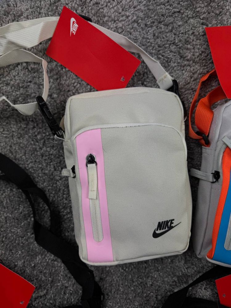 сумка найк/nike/гарна якість/в різних кольорах