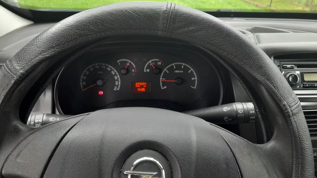 Opel Combo Doblo 1.3 JTD 95 KM 2018