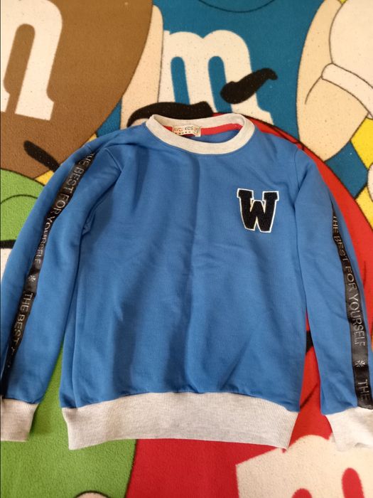 Кофти світшоти хукі. На хлопчика 8-9 років. 128 розмір