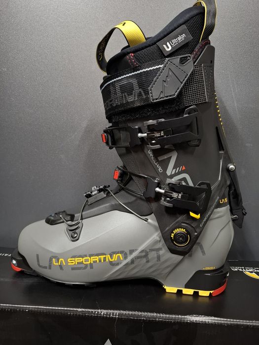 Buty skiturowe skitour nowe freetour La Sportiva Vanguard r. 28.5