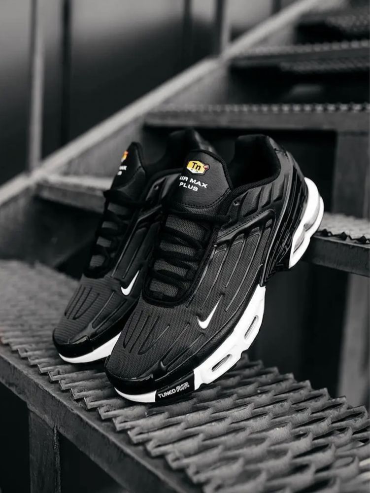 Кросівки Nike Air Max TN Plus 3