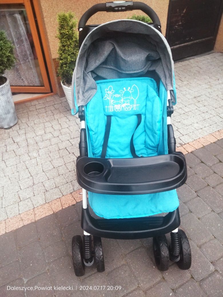 Wózek spacerowy plus dwa wkłady do wózka