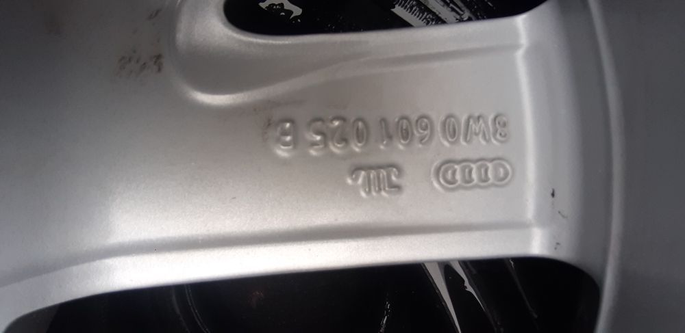 Audi A4 B9, A5 A7 A6 VW Tiguan Sharan ORYGINAŁ 16" Passat Seat Skoda.