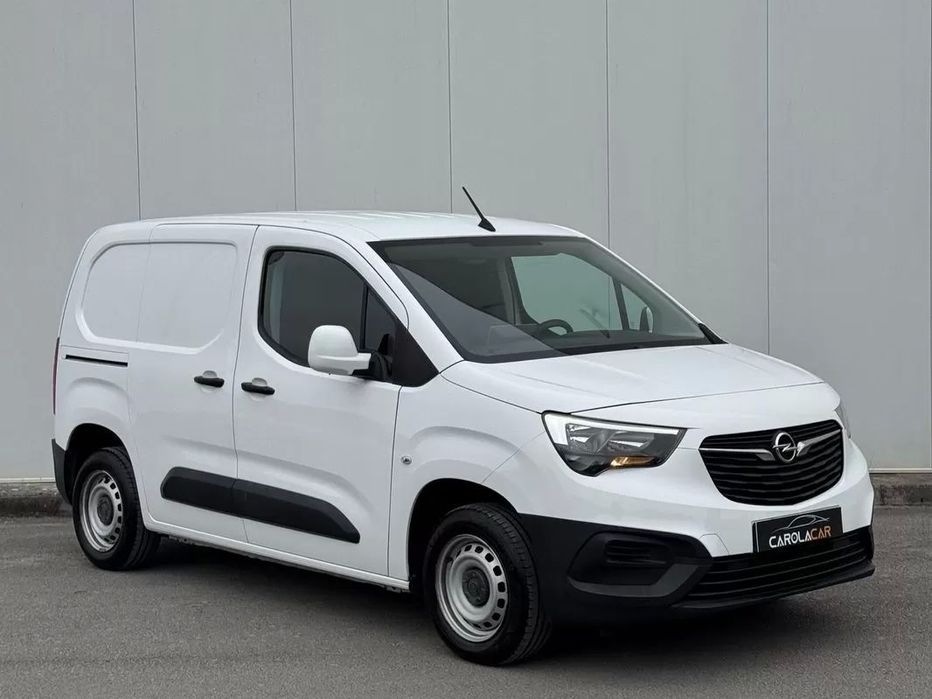 Opel COMBO/2021/3 LUGARES/IVA DEDUTIVEL