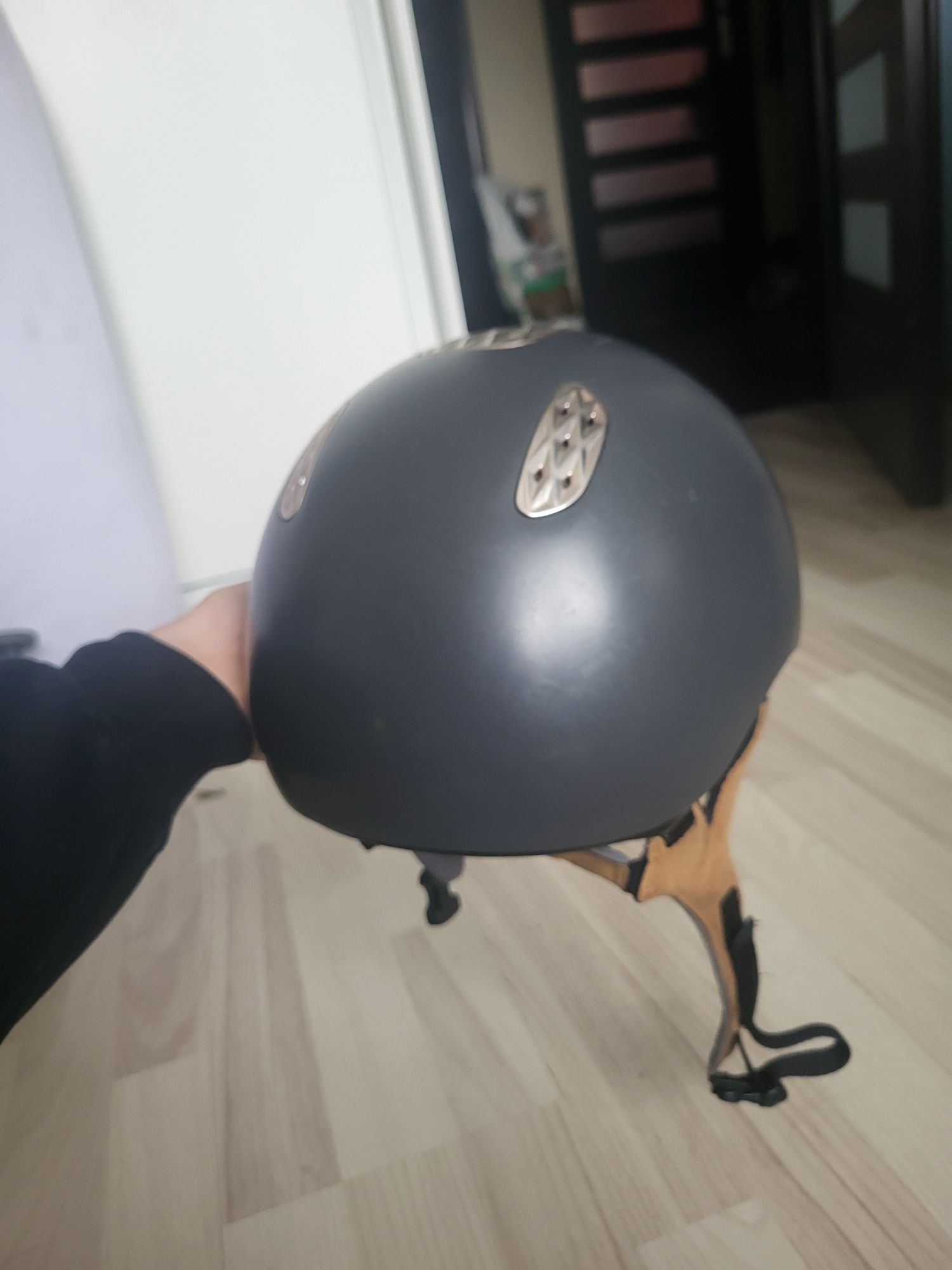 kask jezdziecki (rozm M57)