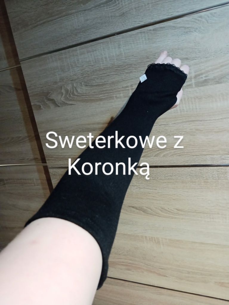 Ocieplacze na ręce,  długie mitenki sweterkowe z koronką
