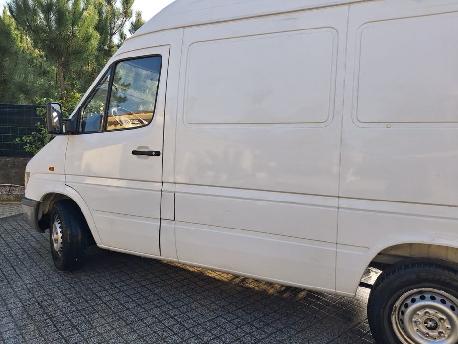 Mercedes sprinter