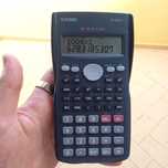 Calculadora Científica Casio fx-82MS