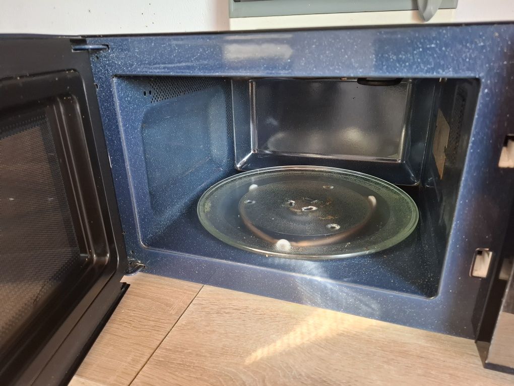 Mikrofalówka Samsung GE83X