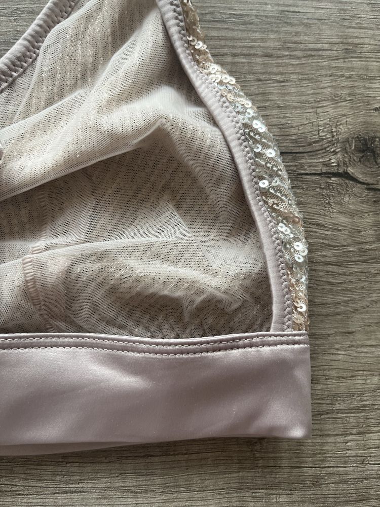 Komplet bielizny Intimissimi 85B beż tiul cekiny