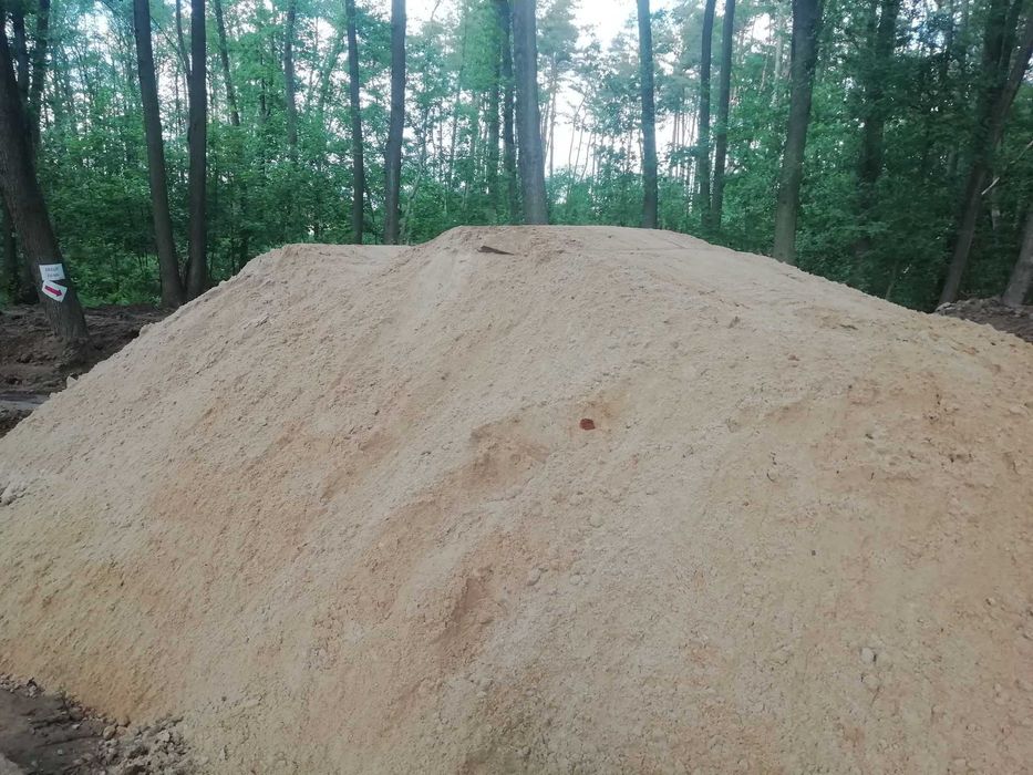 Piasek na zasyp fundamentów, nasypy – transport 20t Szczecin