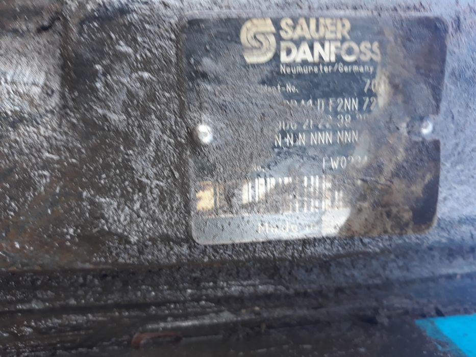 Pompa hydrauliczna kosiarki Sauer danfoss renault ergos skrzynia