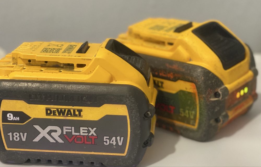 Akumulator/  baterią Dewalt Flexvolt 18/54v -2023rok -2szt