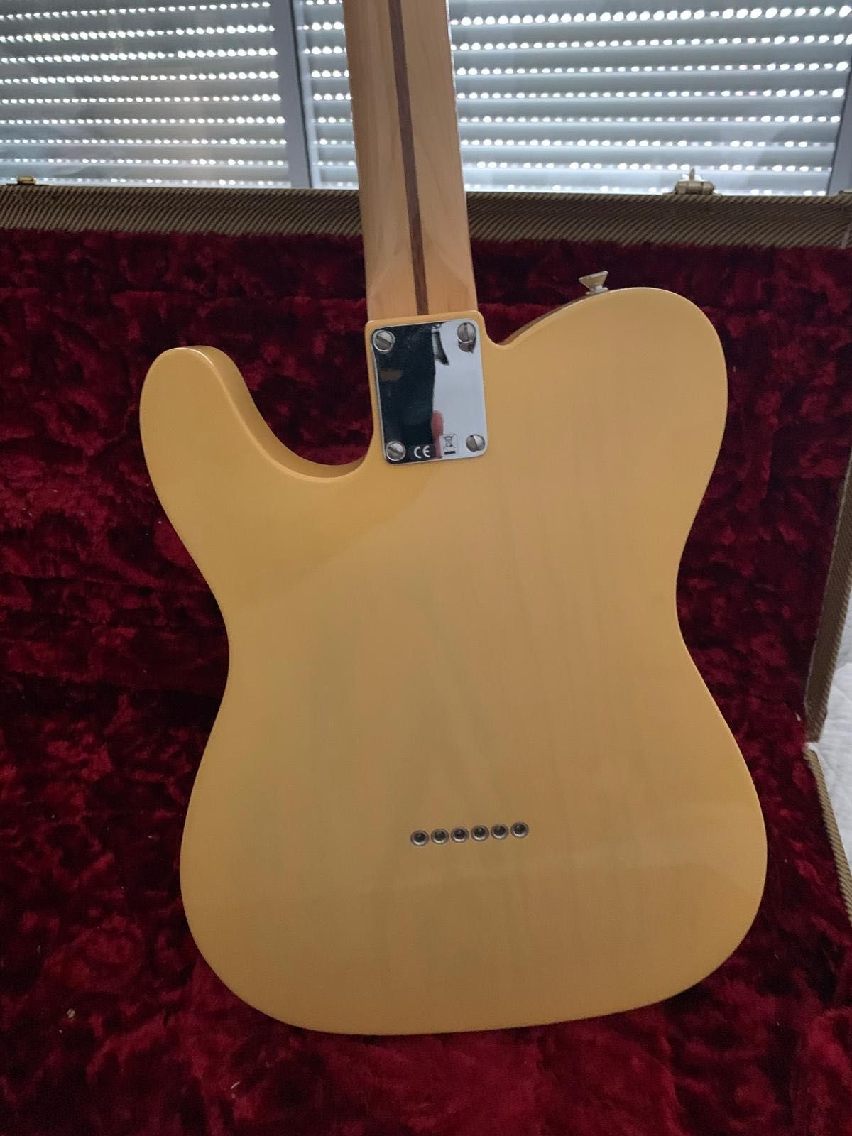 Guitarra - Fender Telecaster 52