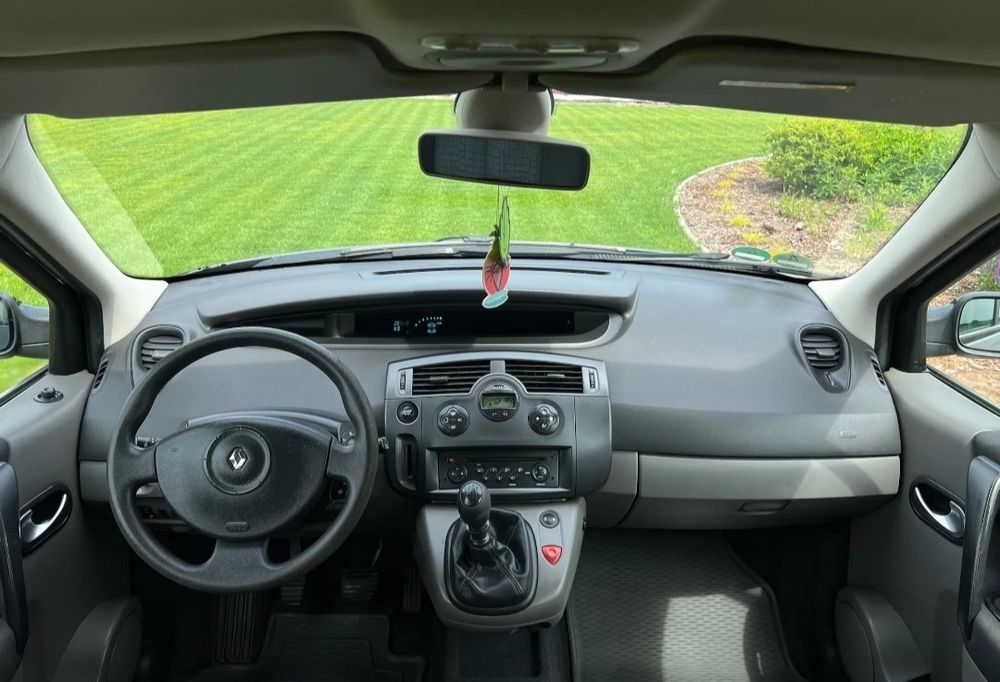 Renault Scenic ll 1.6 mały przebieg