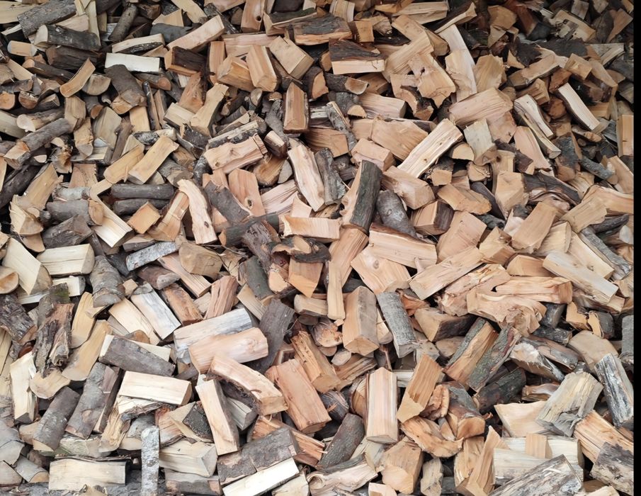 Lenha seca para venda