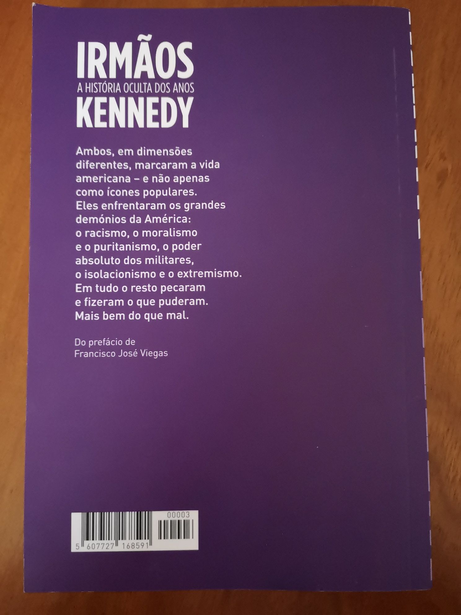 Livro Irmãos Kennedy