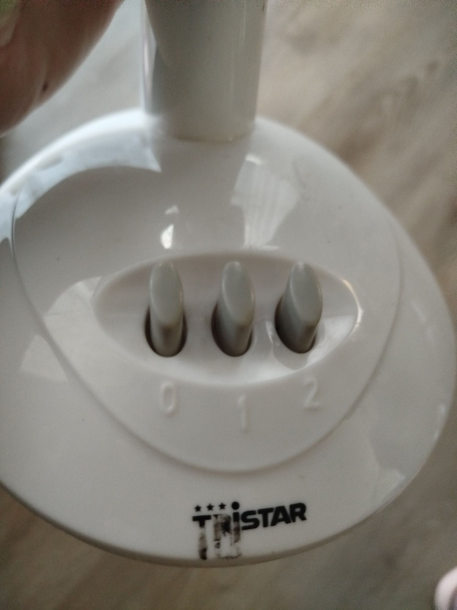 TriStar mały wentylator biurkowy
