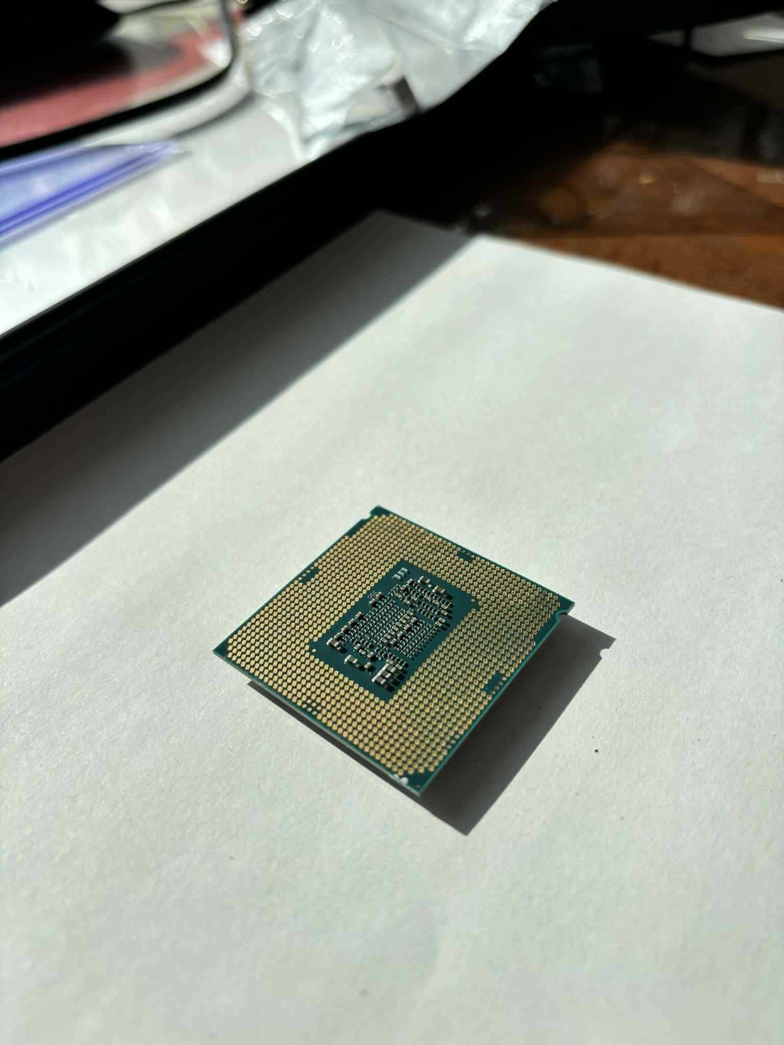 Procesor INTEL CORE i3-8100 SR3N5 3.60GHZ X821C866