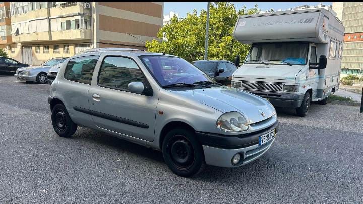 Renault clio 1.2 16v