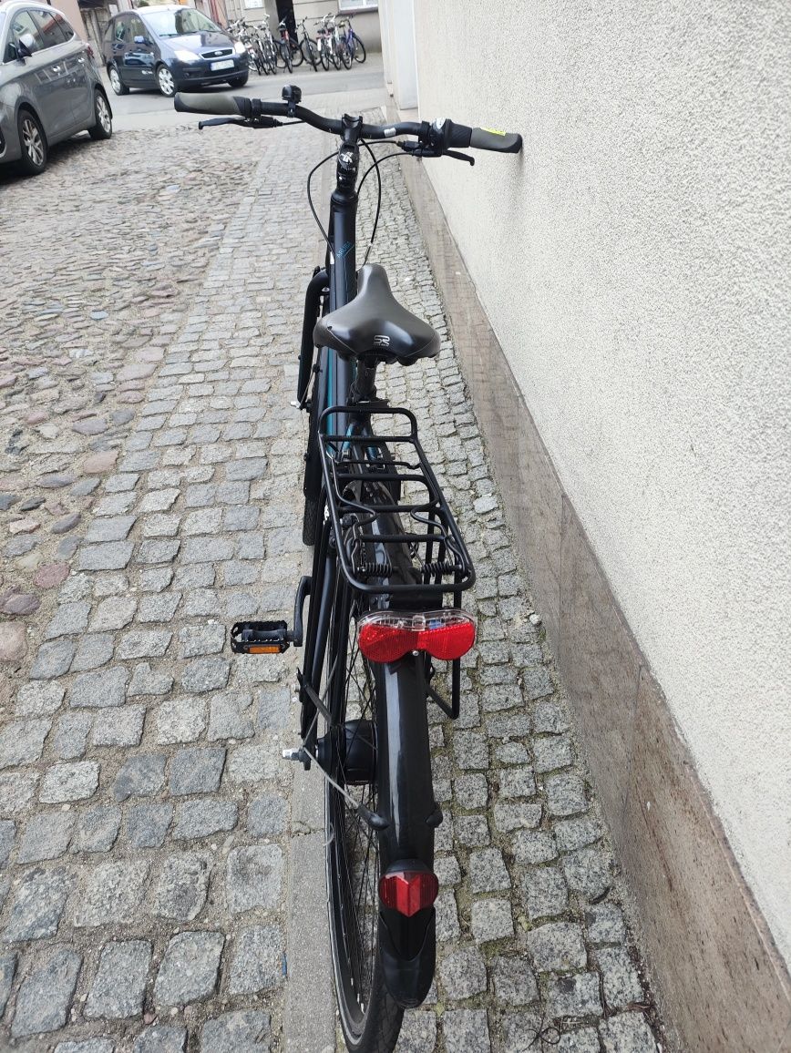 Rower treningowy miejski Winora Nexus 8 z prądnicą 28"