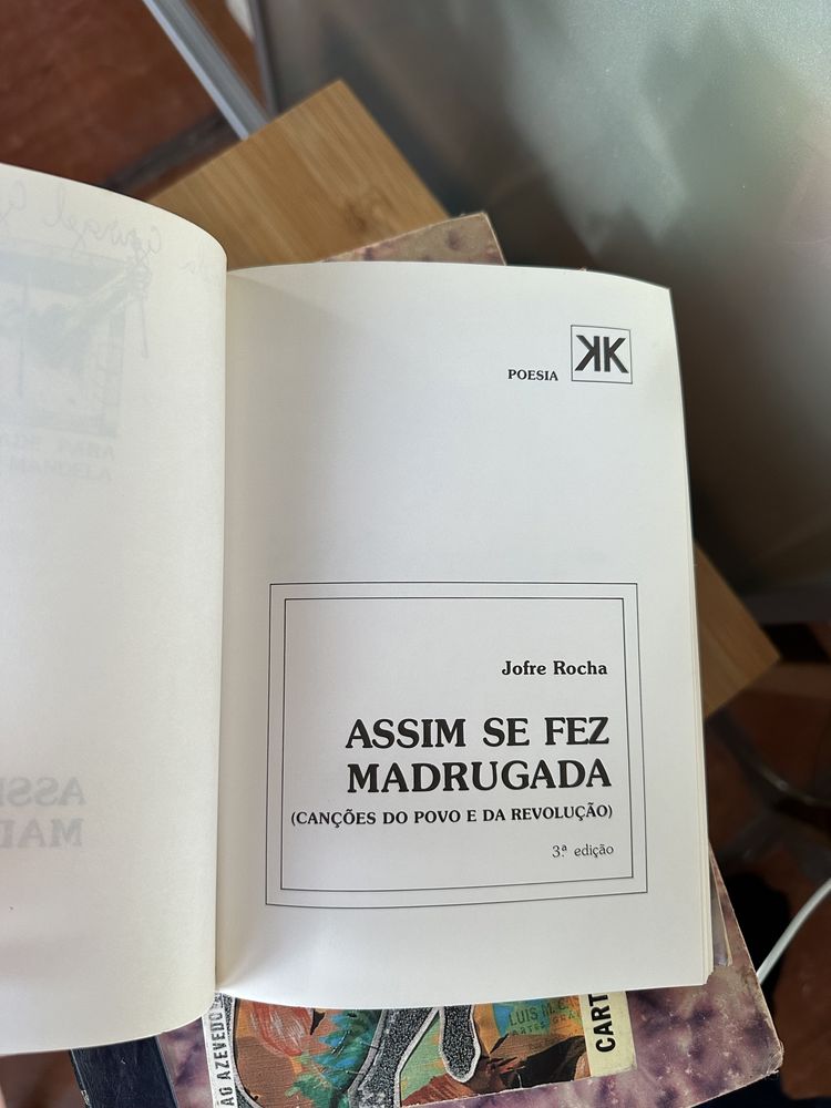 livro Jofre Rocha - Assim se Fez madrugada.
