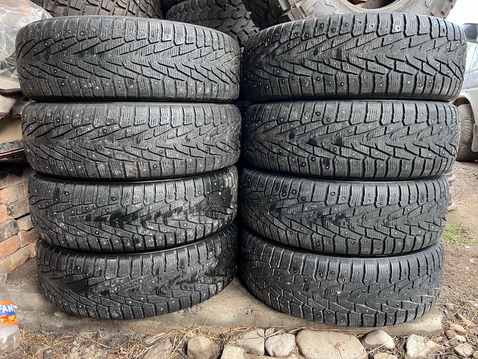 Колеса резина шини зимові nokian шиповані