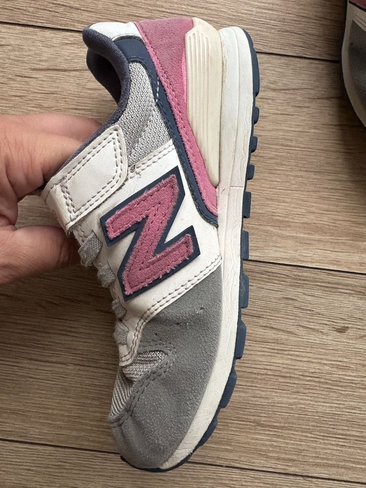 Oddam adidasy New Balance używane dziewczynka 18.5 cm/31