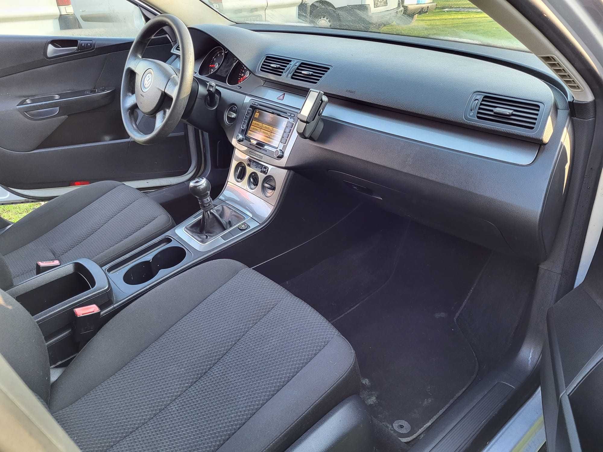 sprzedam VW Passat 1.6 MPI z LPG Sprowadzony  zarejestrowany
