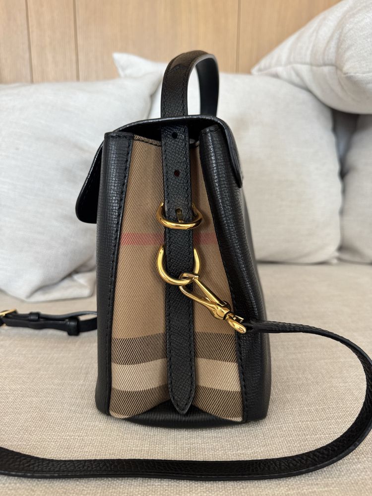 Сумка Burberry