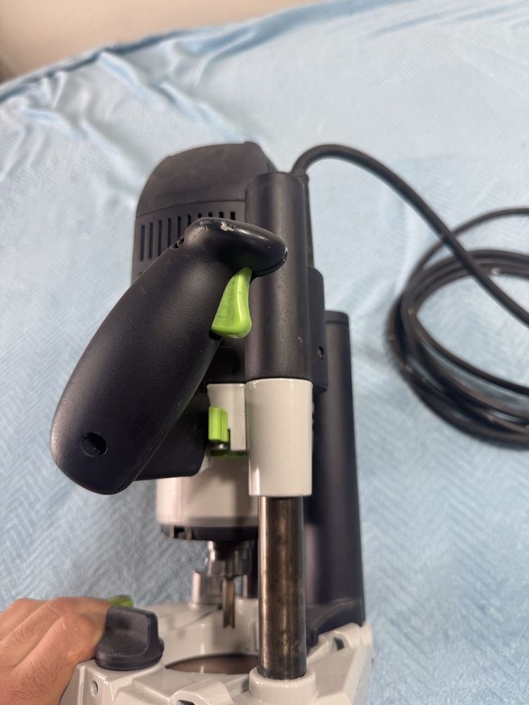 Фрезер ручний festool of 2200