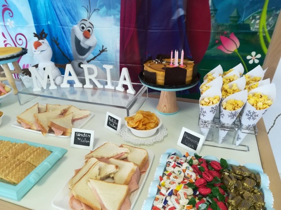 Vários temas de festas e artigos profissionais para festas de aniversá