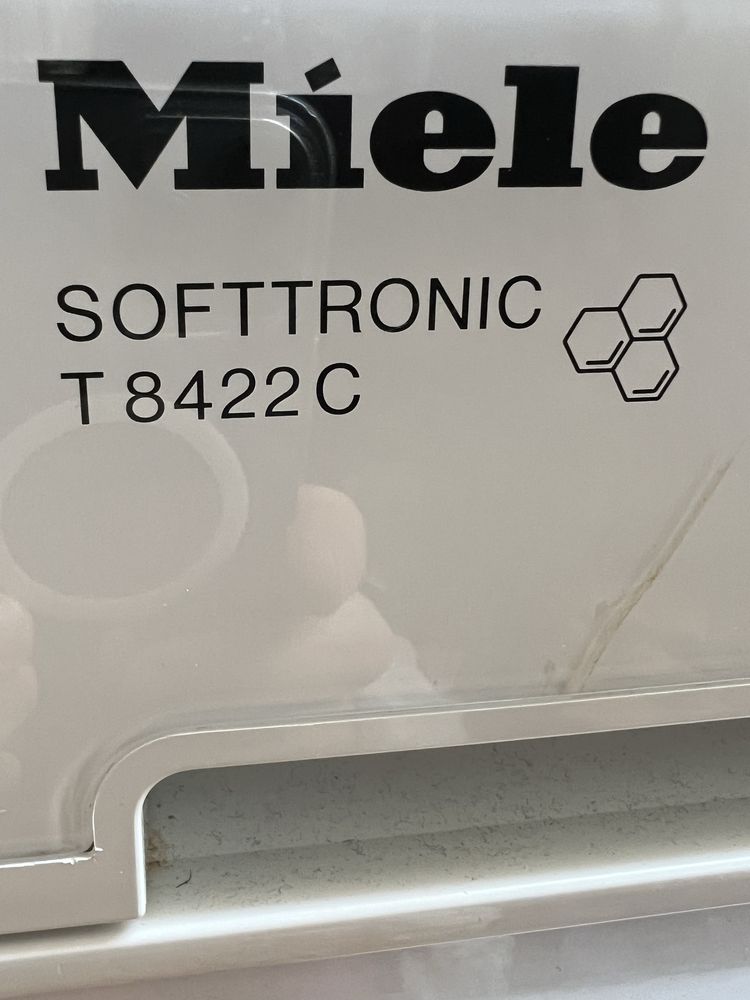 Сушильна машина Miele softtronic T 8422C
