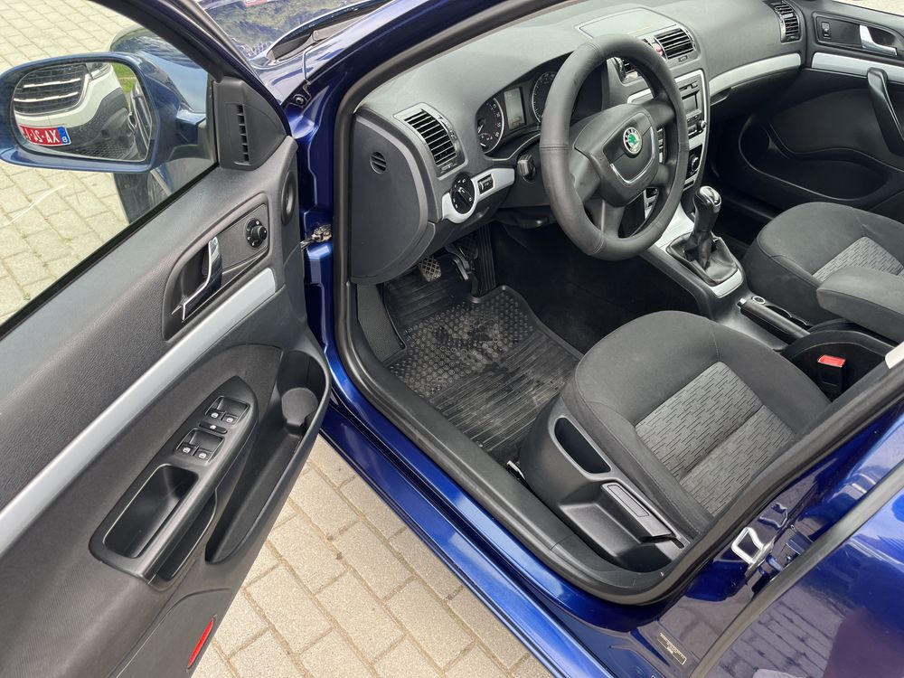 Skoda Octavia A5 / 2010 рік/ 1.9 дизель/ Механіка/ Пригін / ЗСУ/