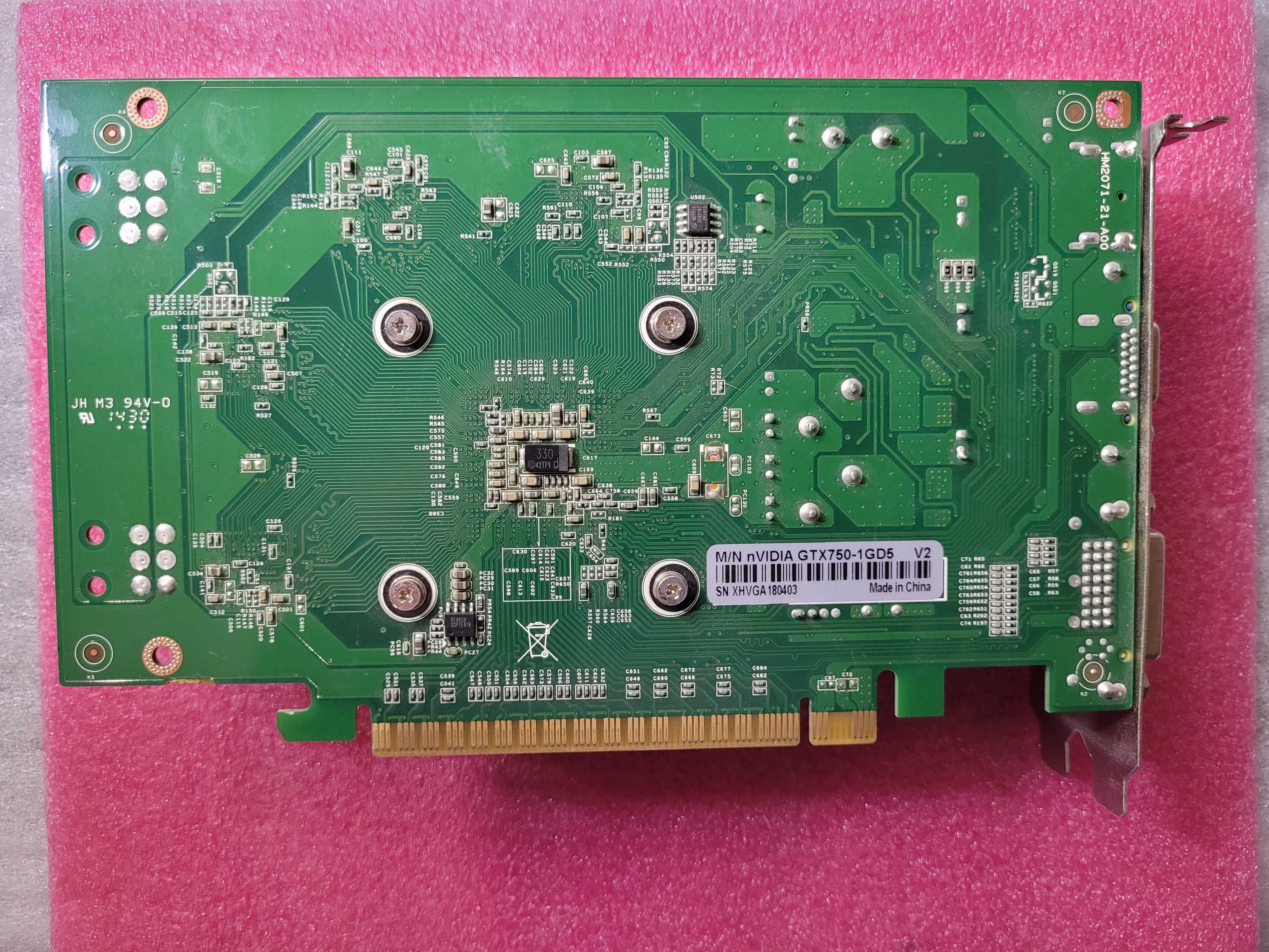 Asus GTX 750 1Gb DDR5 видеокарта, бу, в отл.состоянии, кулера не шумят