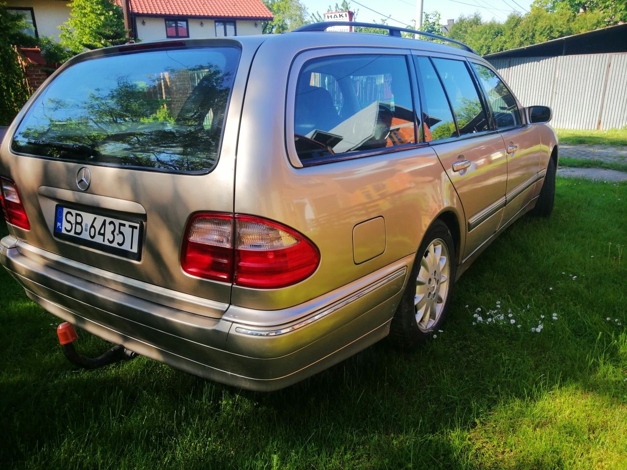 Mercedes 210 Combi E 240