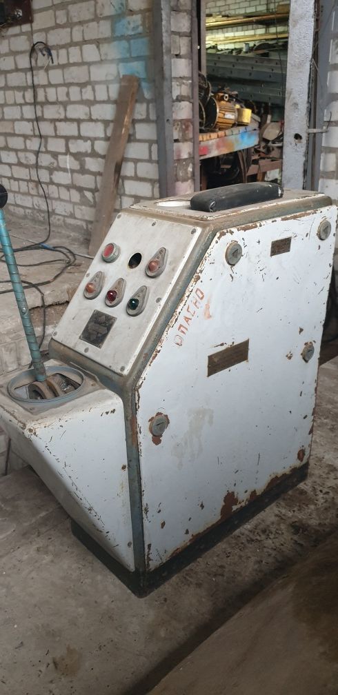 Продам контроллеры