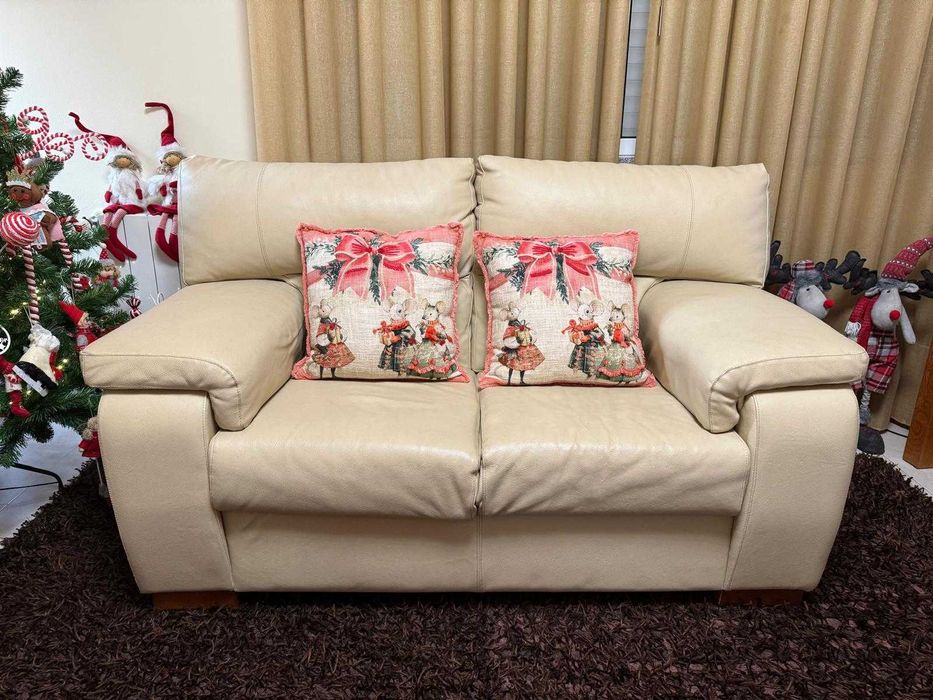 Sofá em Pele genuína