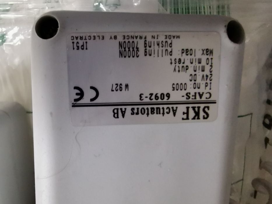 Siłownik SKF 24V DC Siłowniki