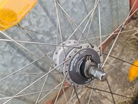 Koło do roweru 28 cali dynamo shimano